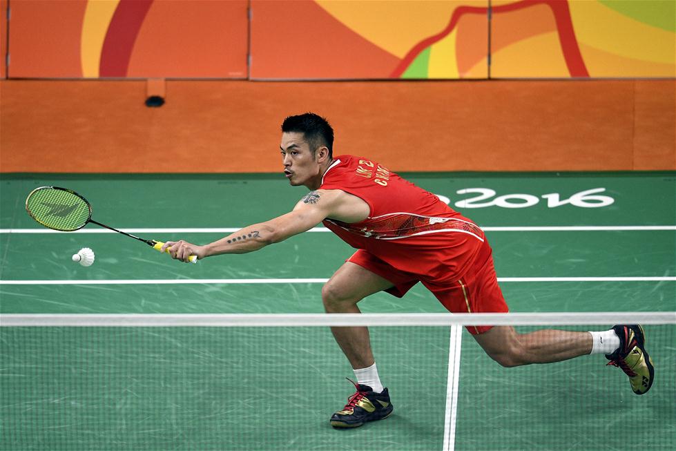 关于他是否 关于他是否