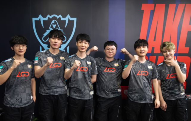 亚斯后迅速 亚斯后迅速