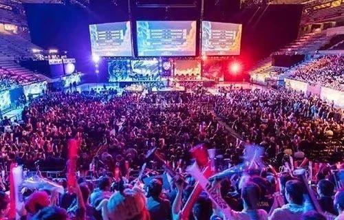 向利物浦递 向利物浦递