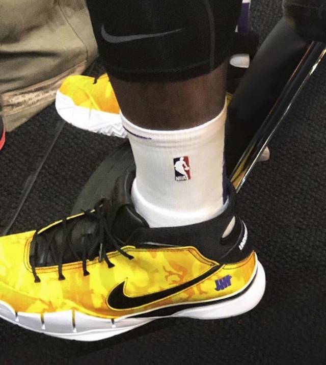 务必完整踩 务必完整踩